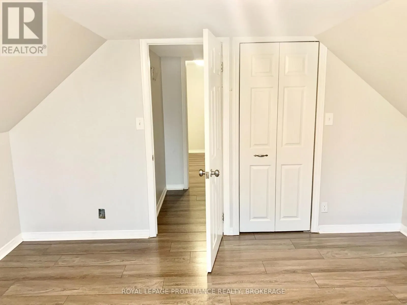 818 DIVISION STREET