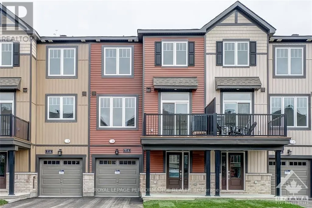 514 CLEMENCY CRESCENT
