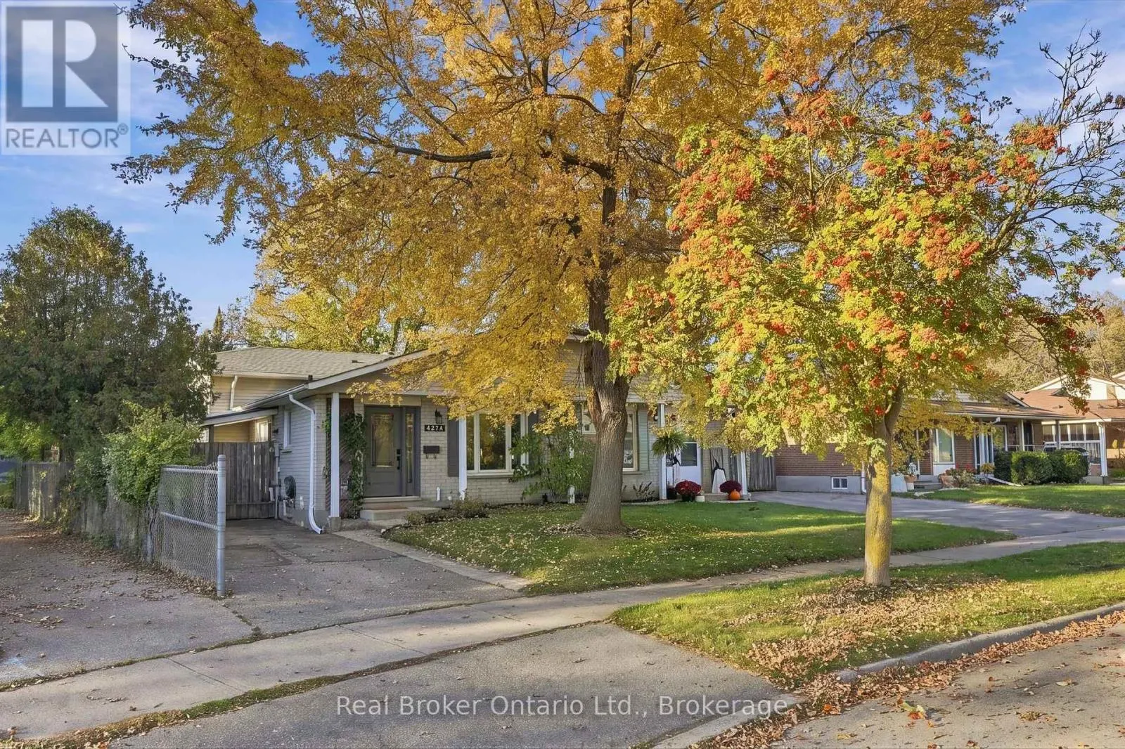 427A DAYNA CRESCENT