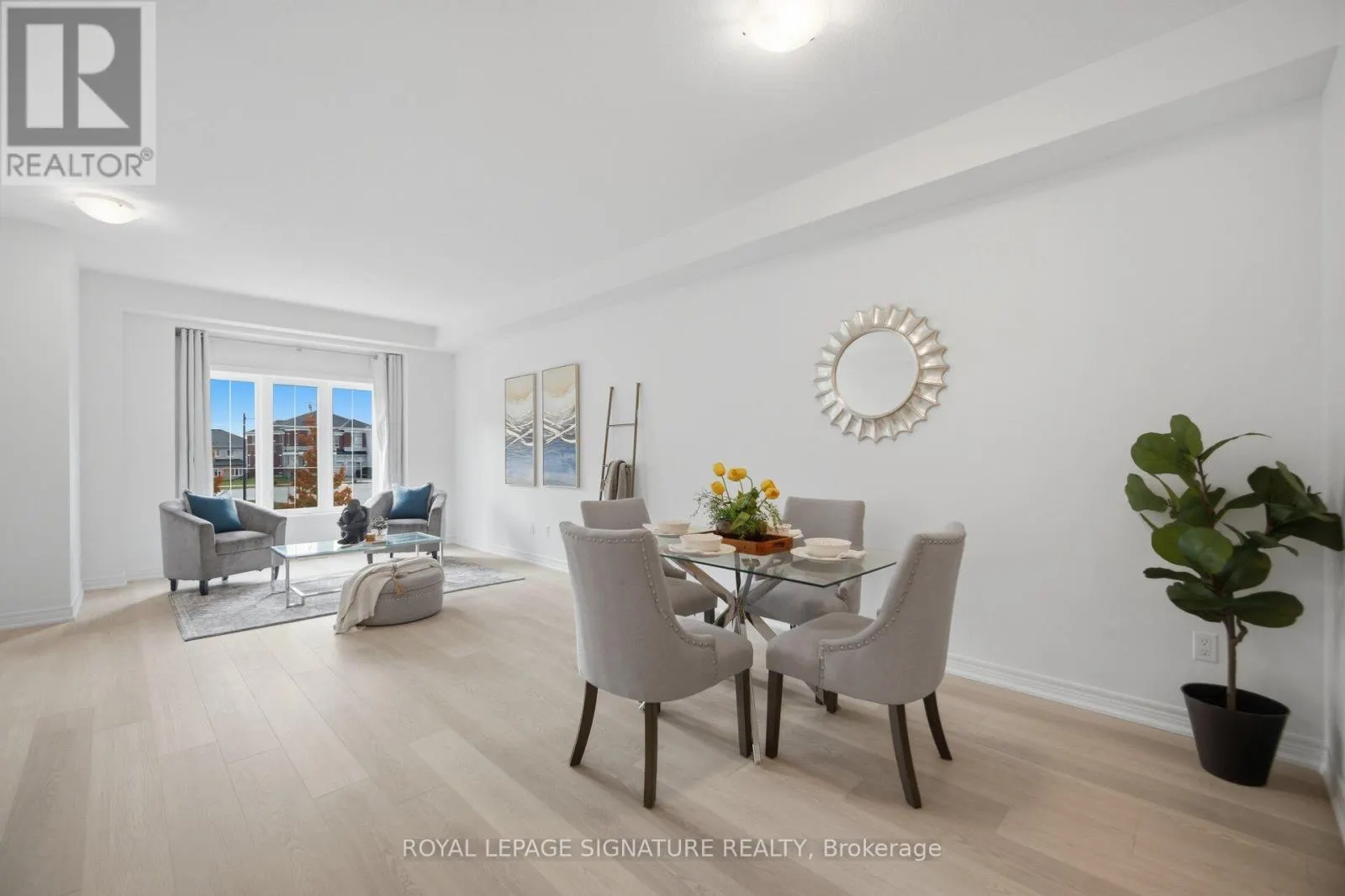 1 RIDGESIDE LANE