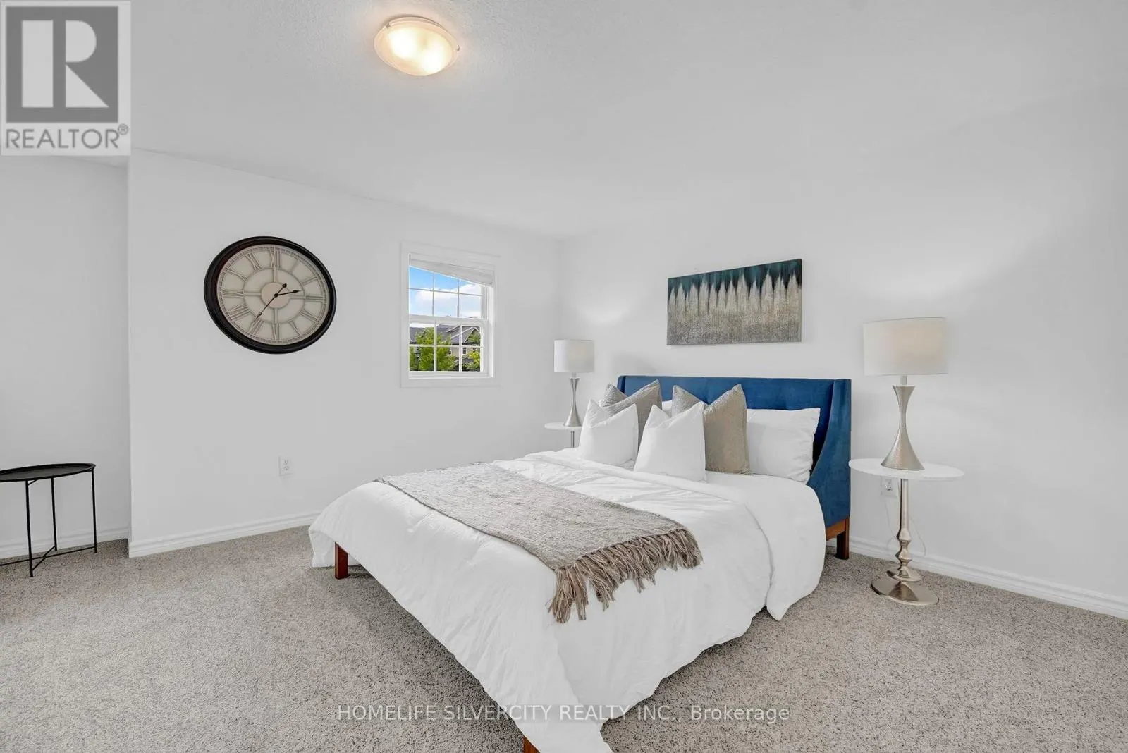 45 - 1059 WHETHERFIELD STREET N