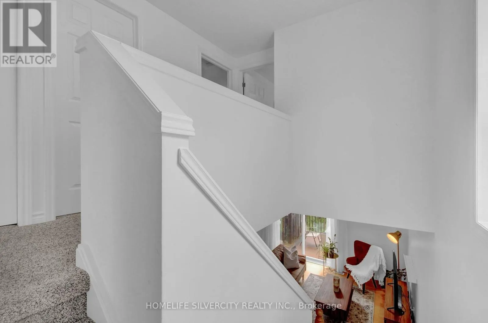 45 - 1059 WHETHERFIELD STREET N