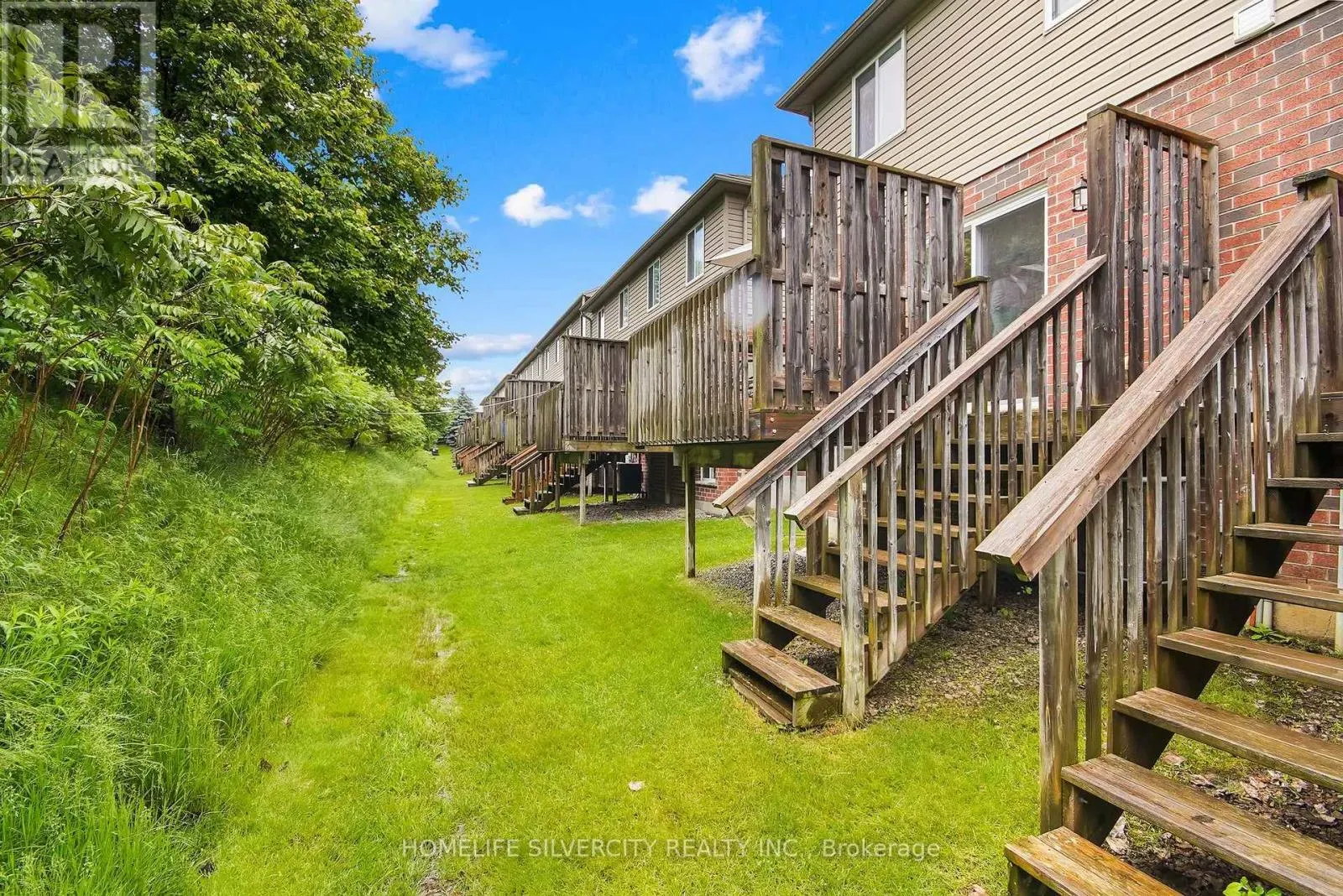 45 - 1059 WHETHERFIELD STREET N