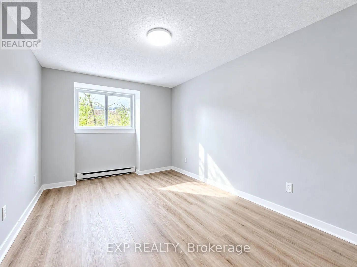 11K - 2080 OGILVIE ROAD