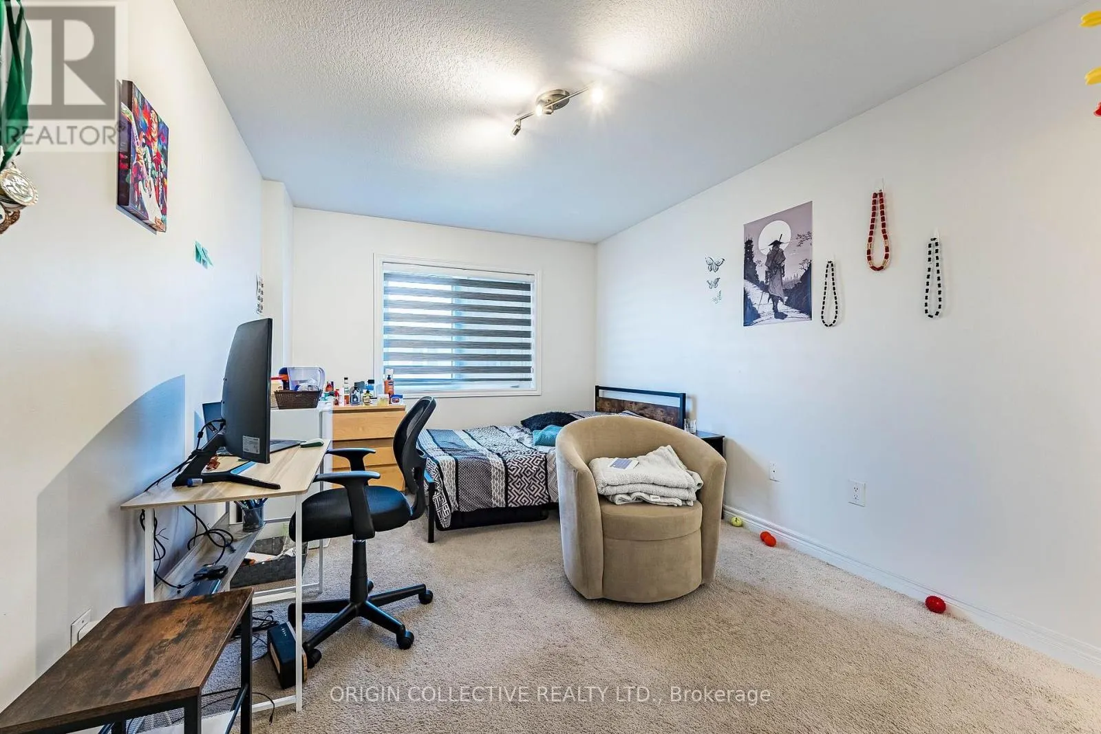 136 WESTBANK TRAIL E