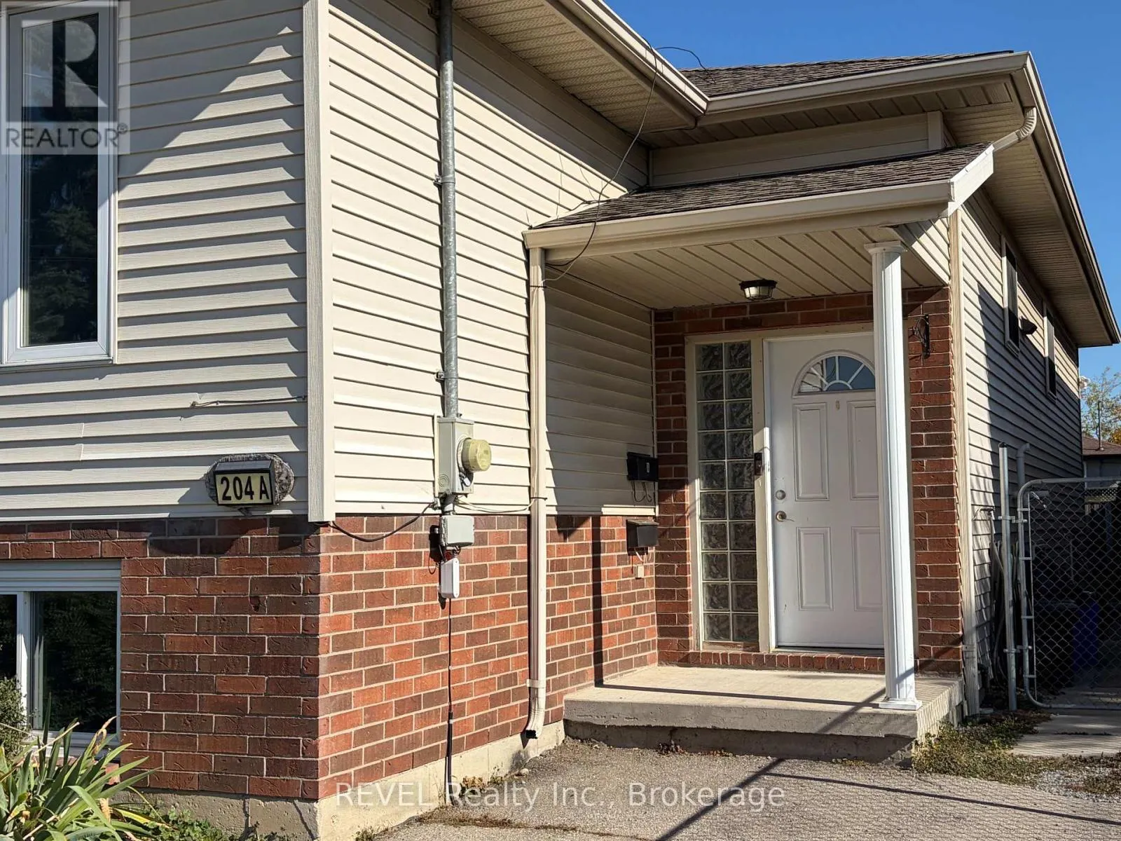 A - 204 OAKDALE AVENUE #A