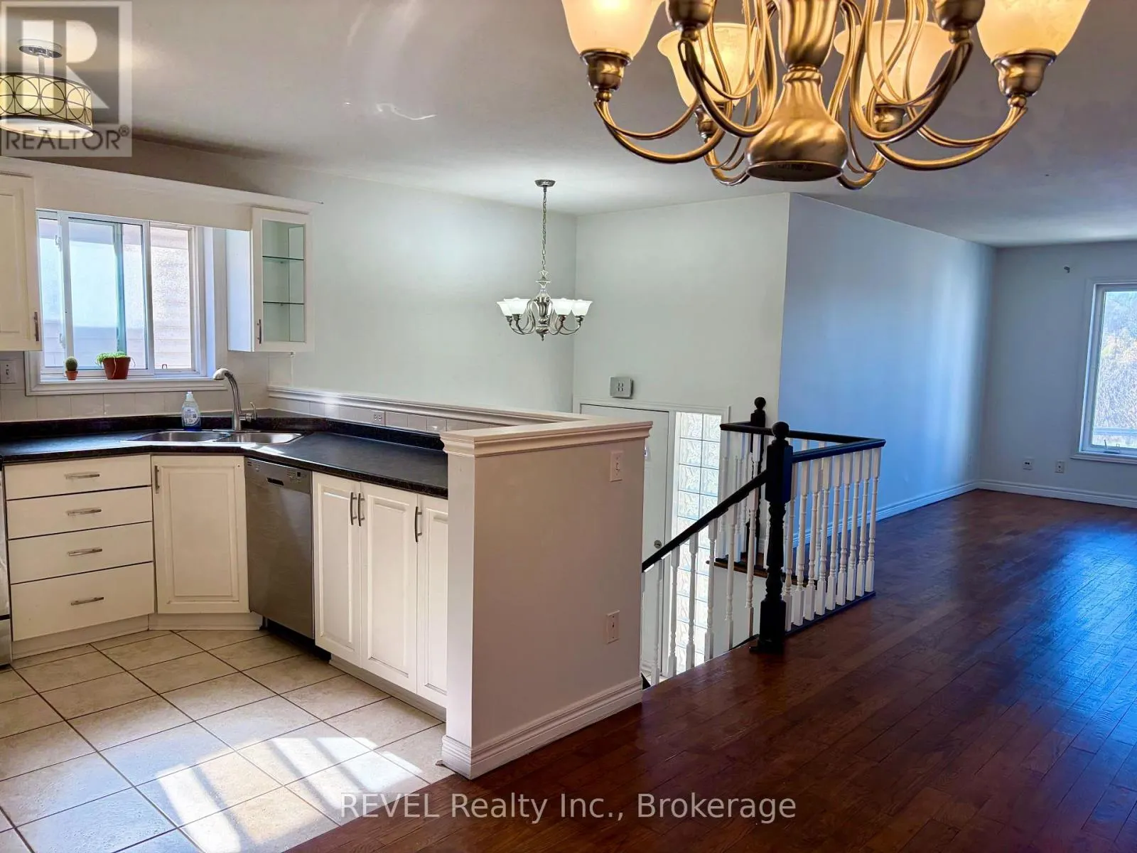 A - 204 OAKDALE AVENUE #A