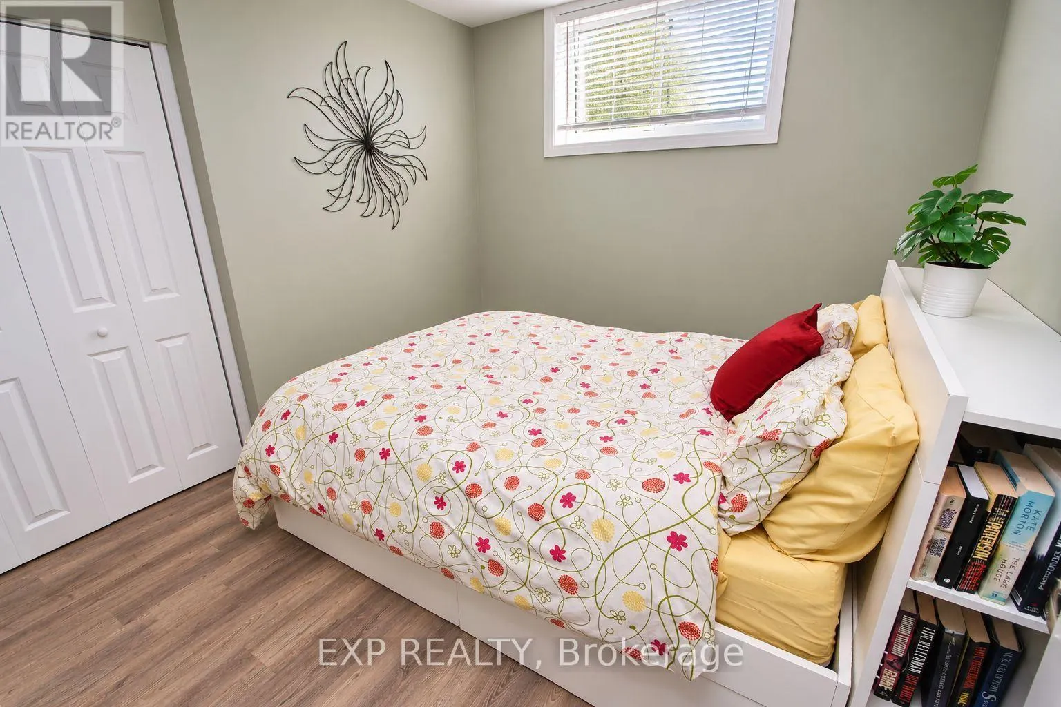 54 CLOVER LANE