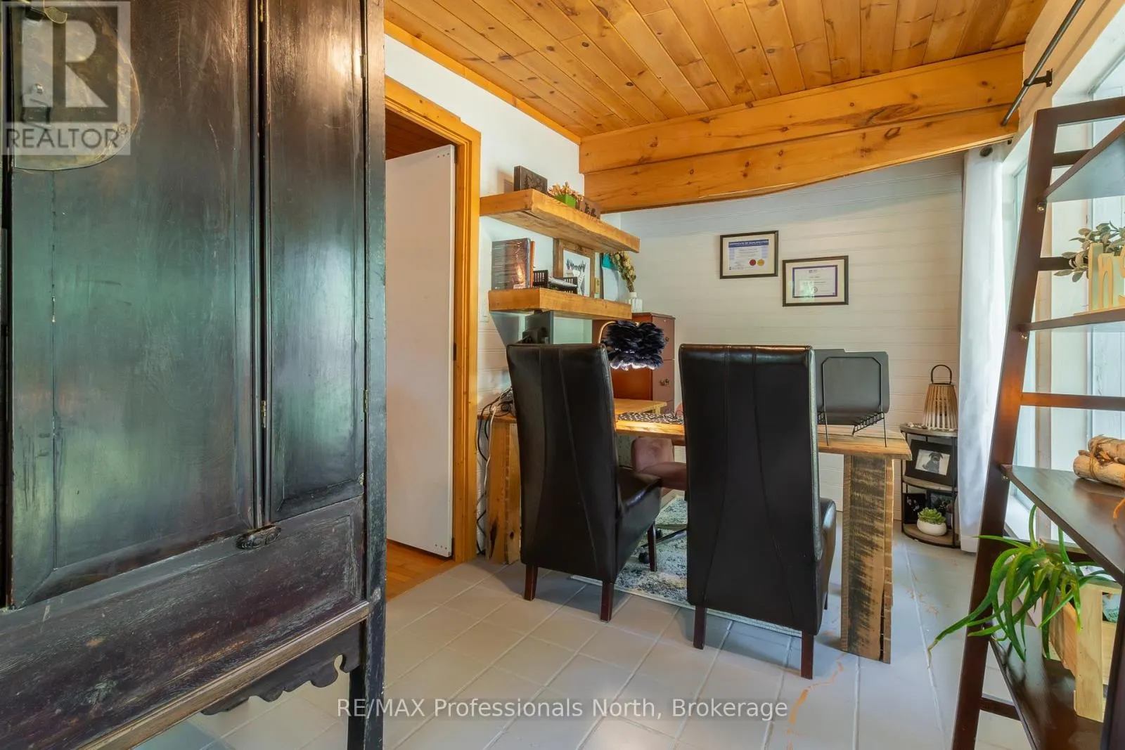 55 GLEN ACRES ROAD