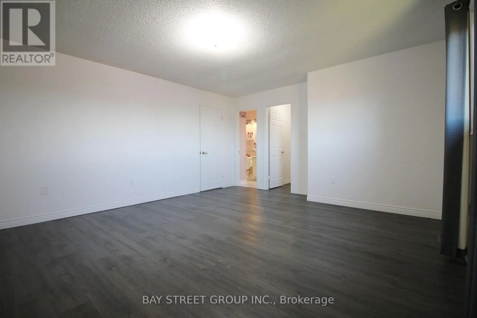 79 BARBICAN TRAIL