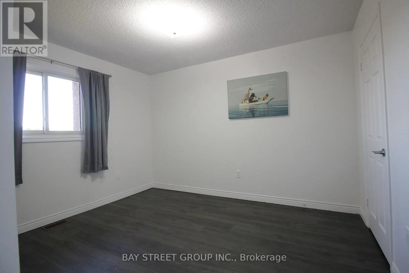 79 BARBICAN TRAIL