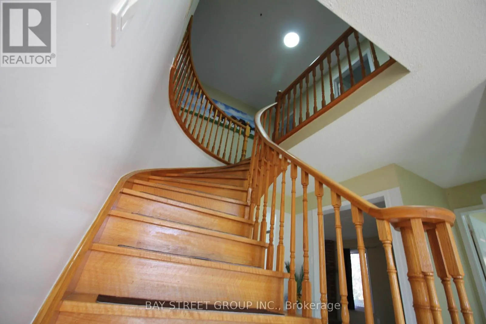 79 BARBICAN TRAIL