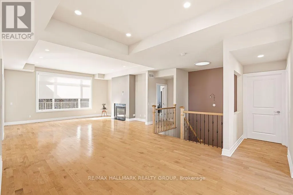 5 ORIOLE DRIVE