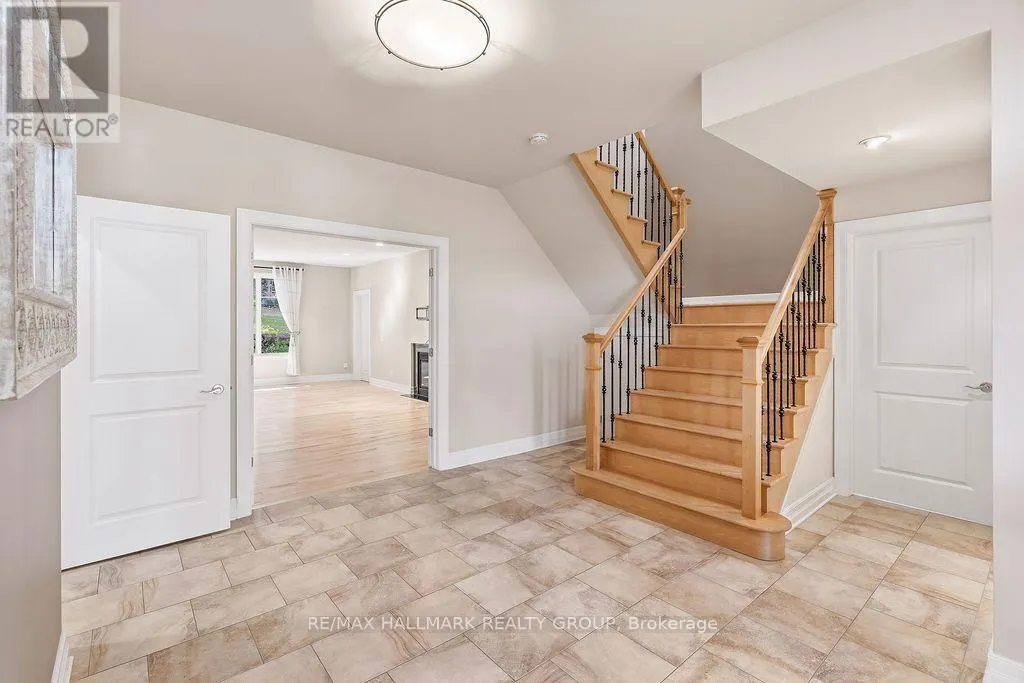 5 ORIOLE DRIVE