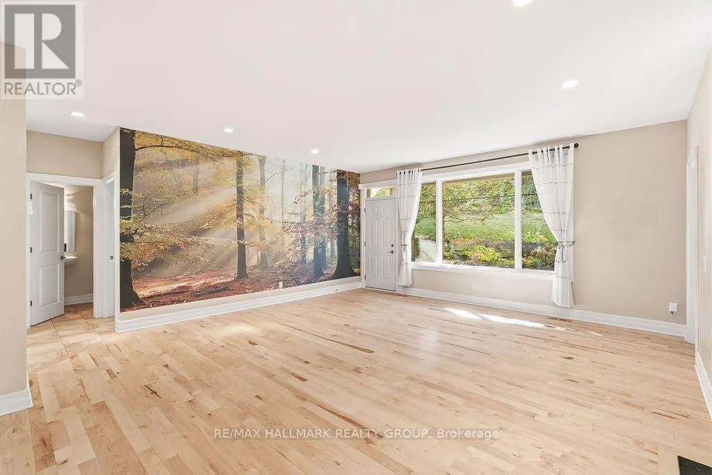5 ORIOLE DRIVE
