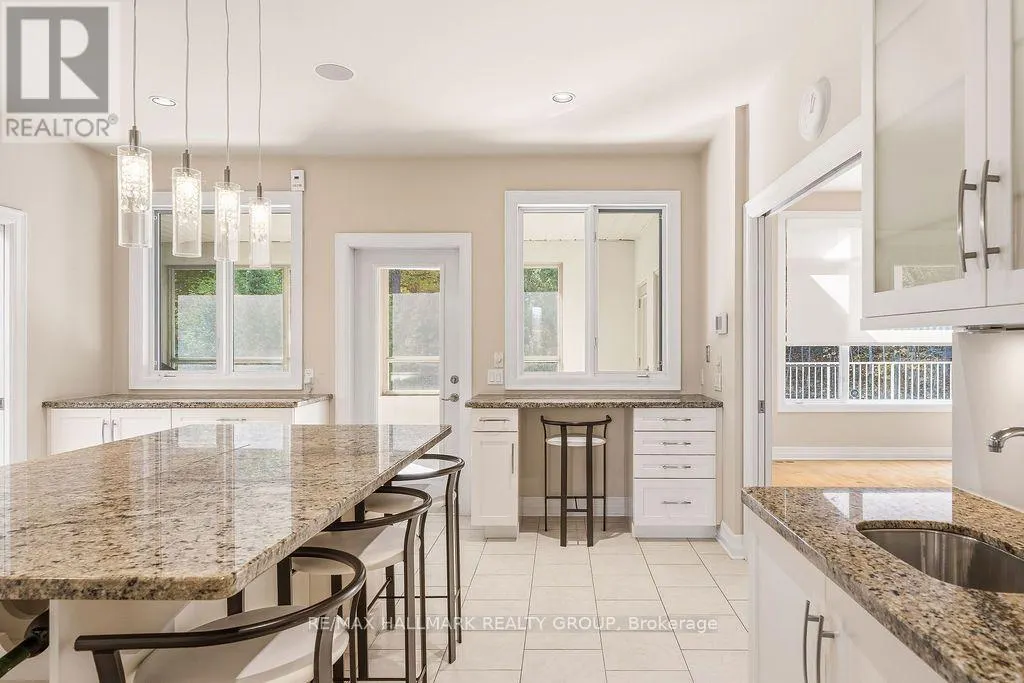 5 ORIOLE DRIVE