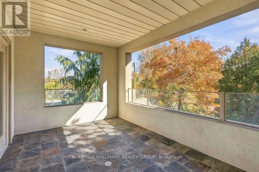 5 ORIOLE DRIVE