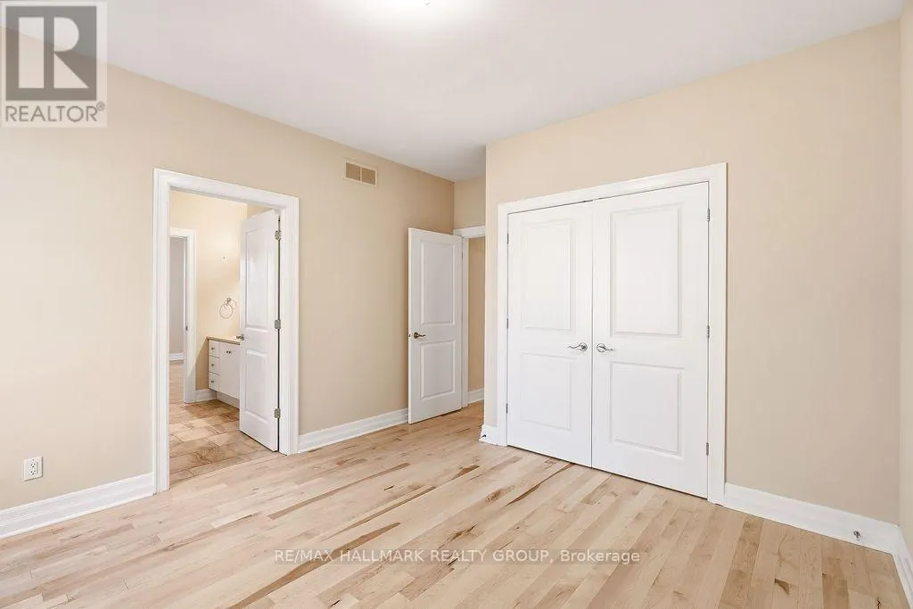 5 ORIOLE DRIVE