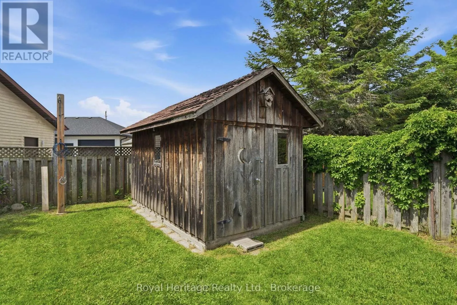 164 A PRINCE EDWARD STREET