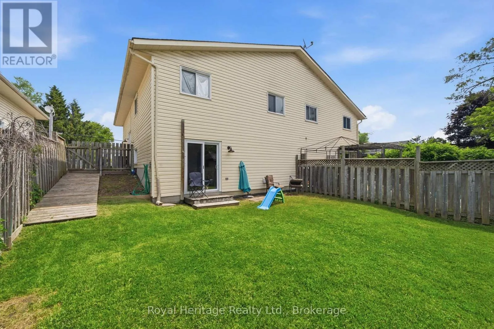 164 A PRINCE EDWARD STREET
