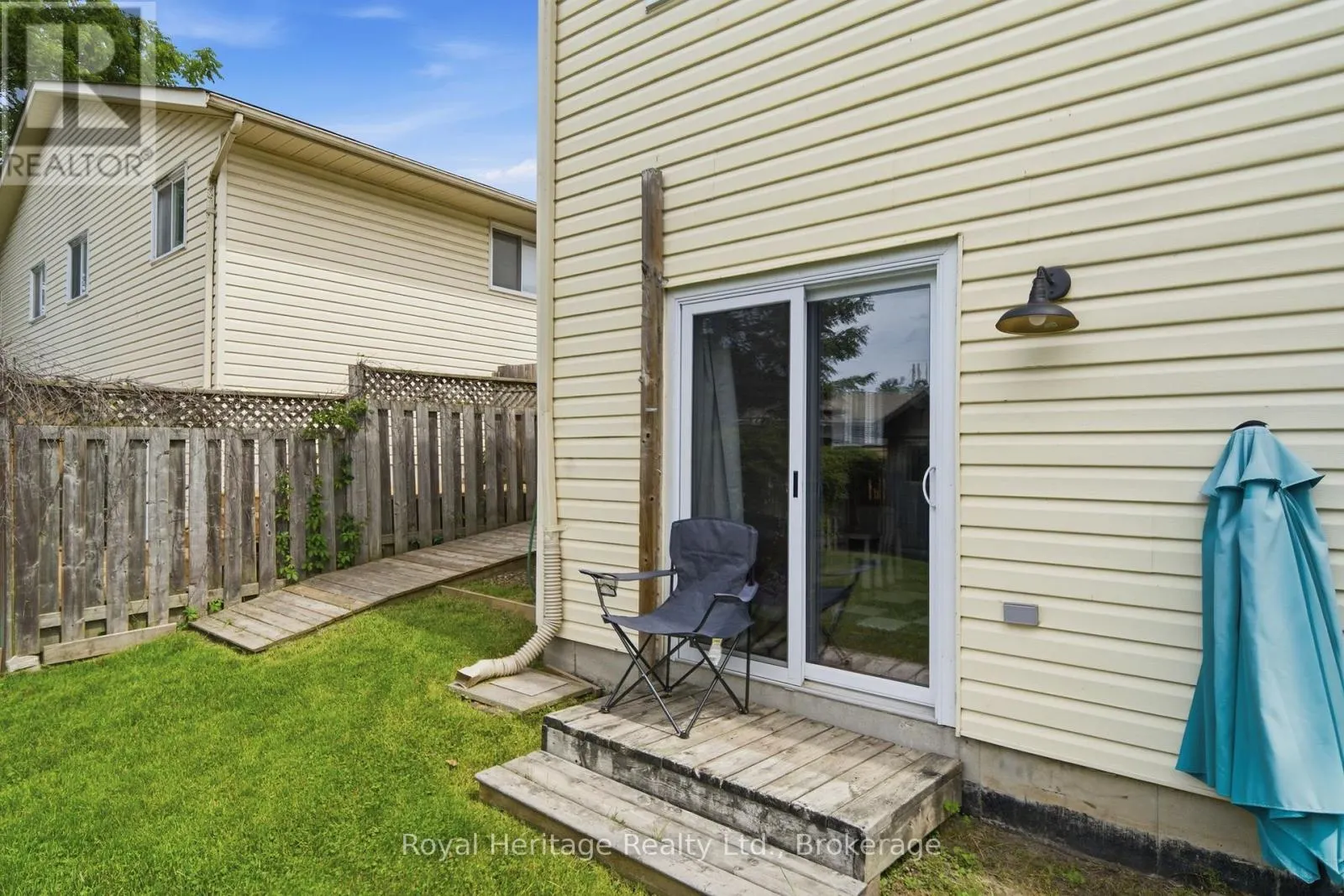 164 A PRINCE EDWARD STREET
