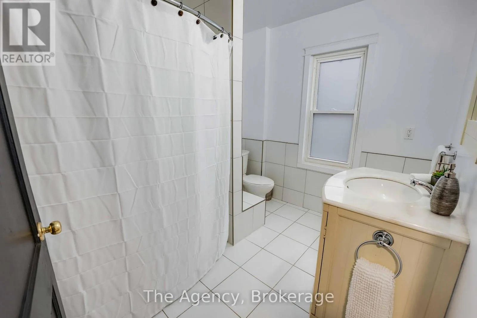 6499 THOROLD STONE ROAD