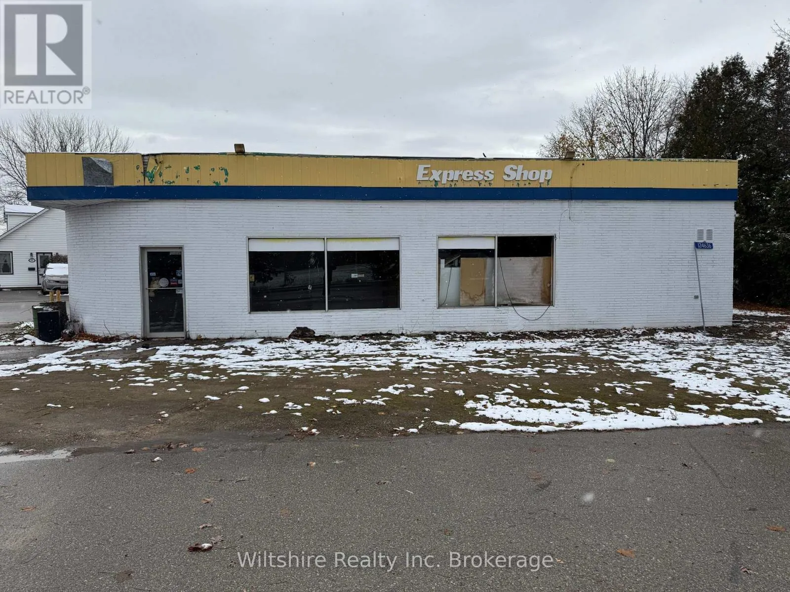 124636 SIMCOE STREET