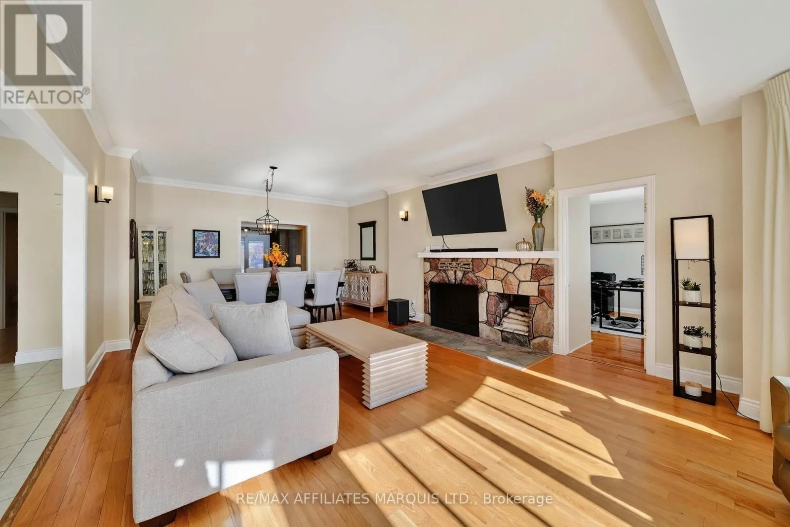 1316 MONTREAL ROAD