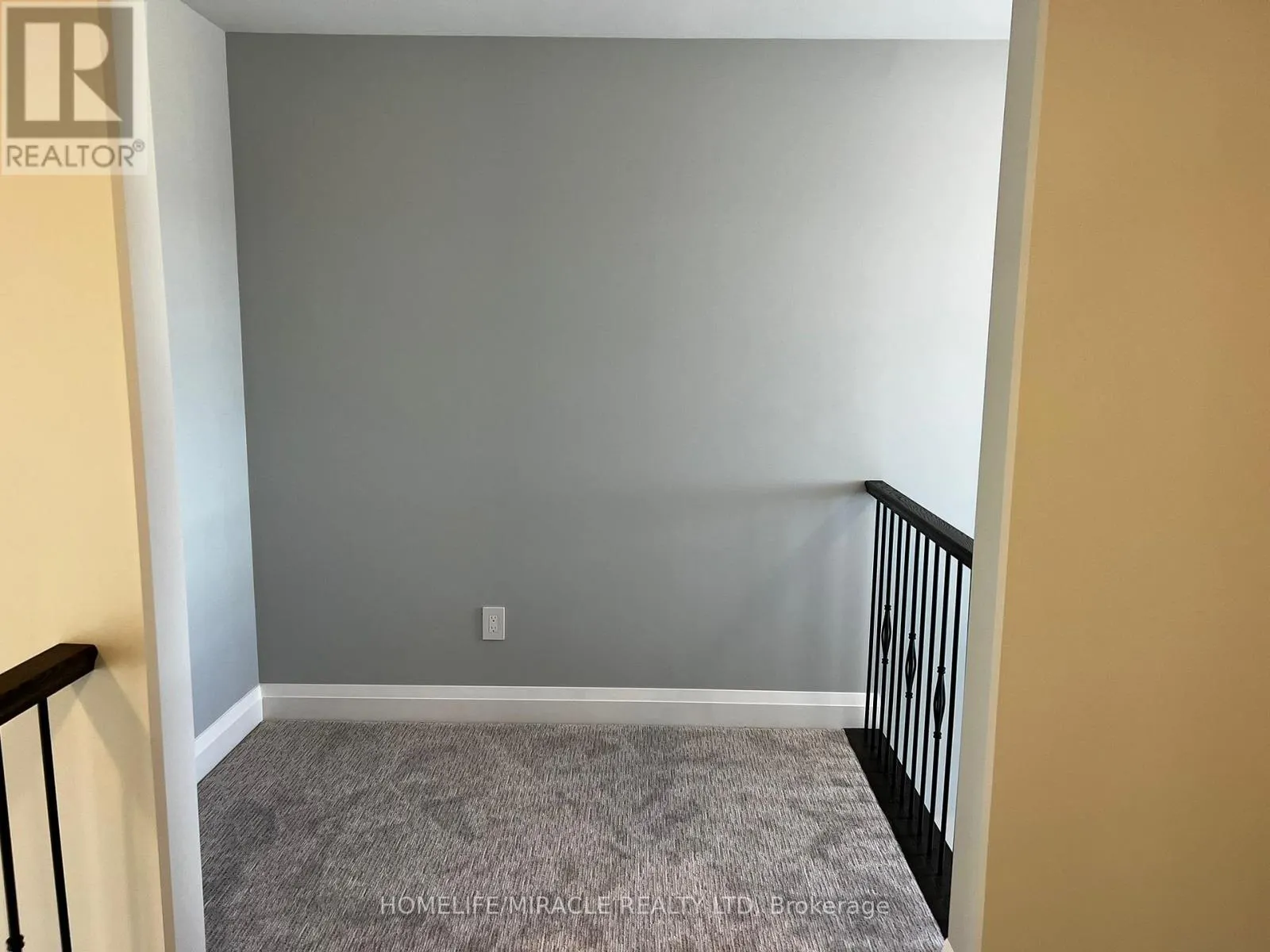 11 LILLYS COURT