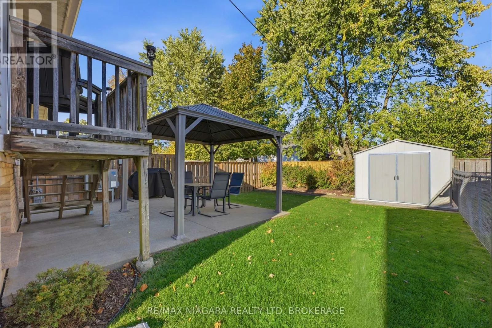 8372 MUNDARE CRESCENT