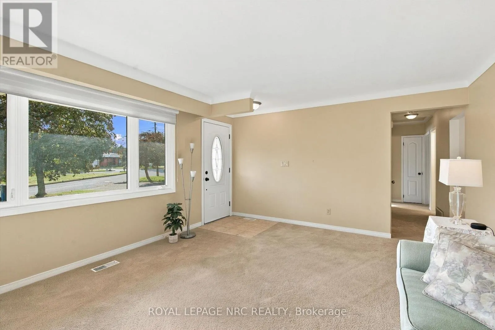 13 HARDWOOD GROVE