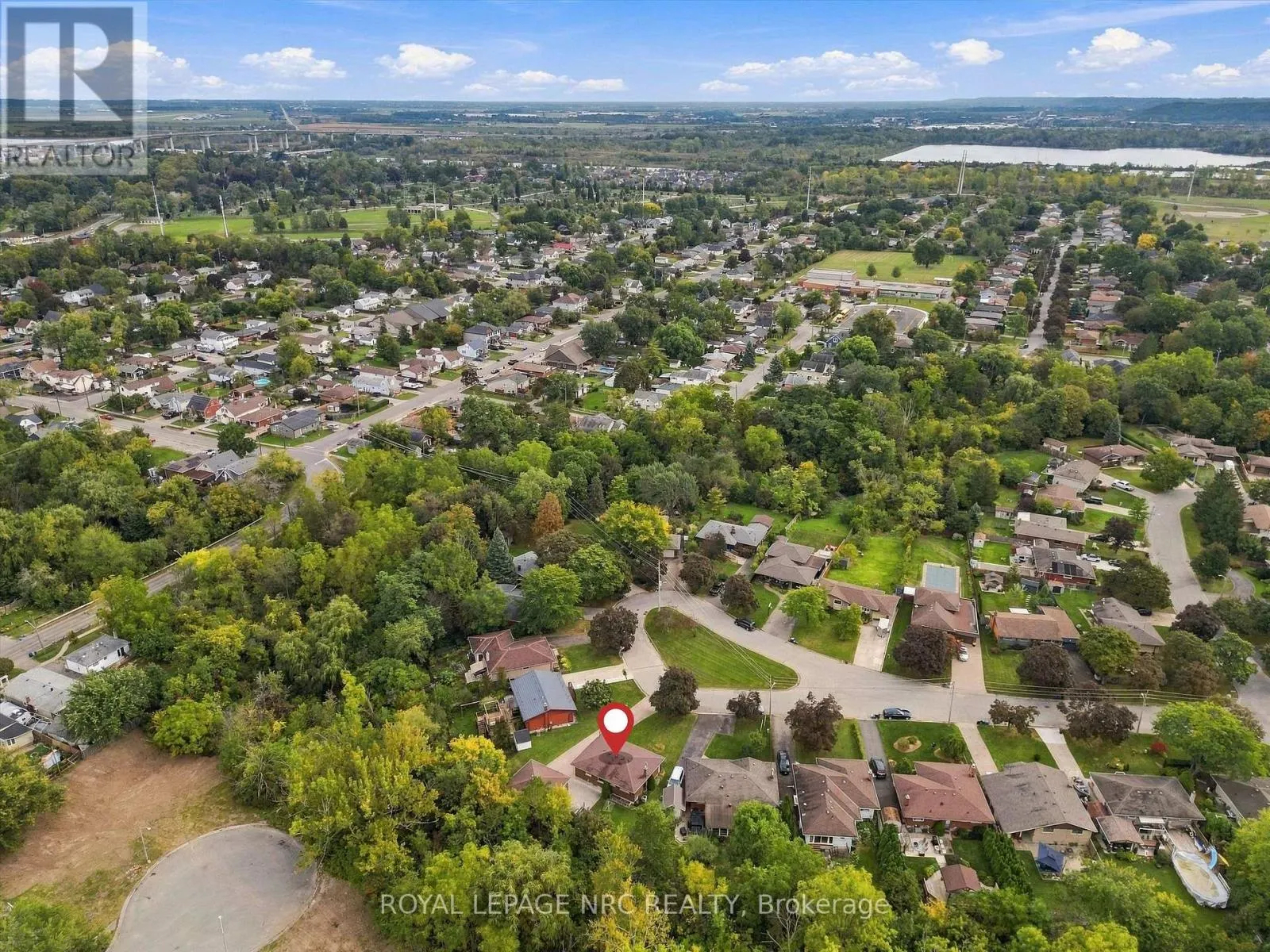 13 HARDWOOD GROVE