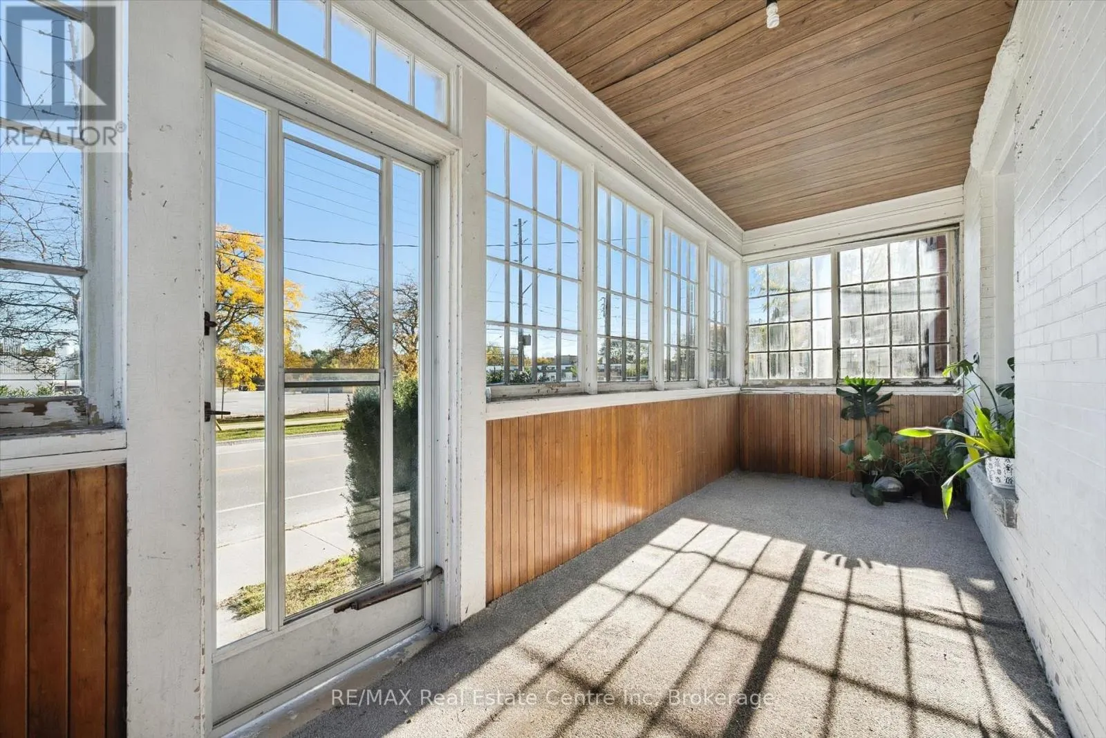 172 YORK ROAD
