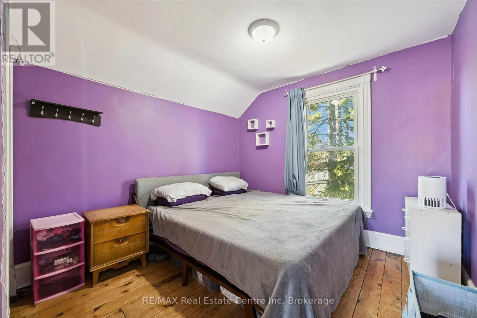 172 YORK ROAD