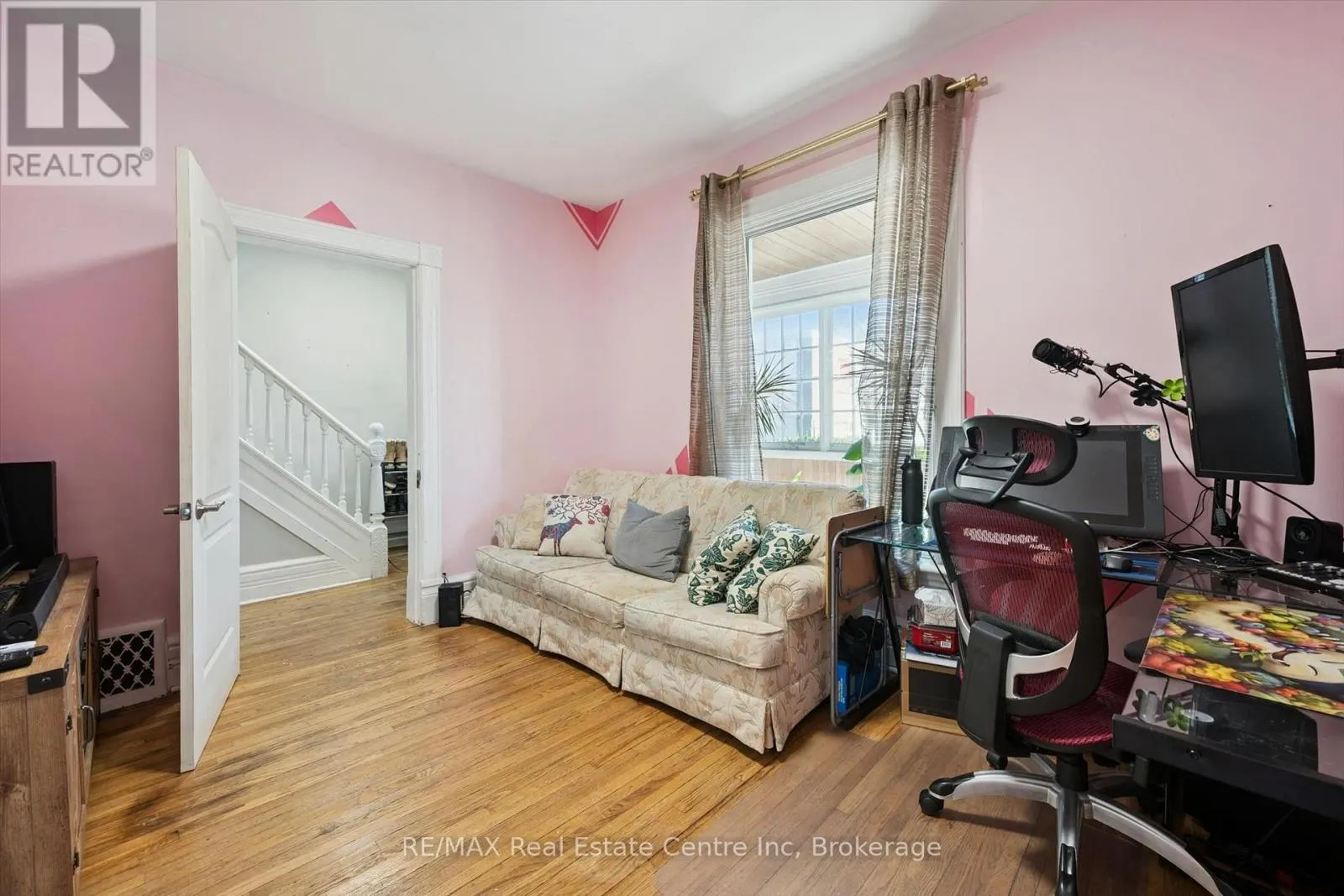 172 YORK ROAD