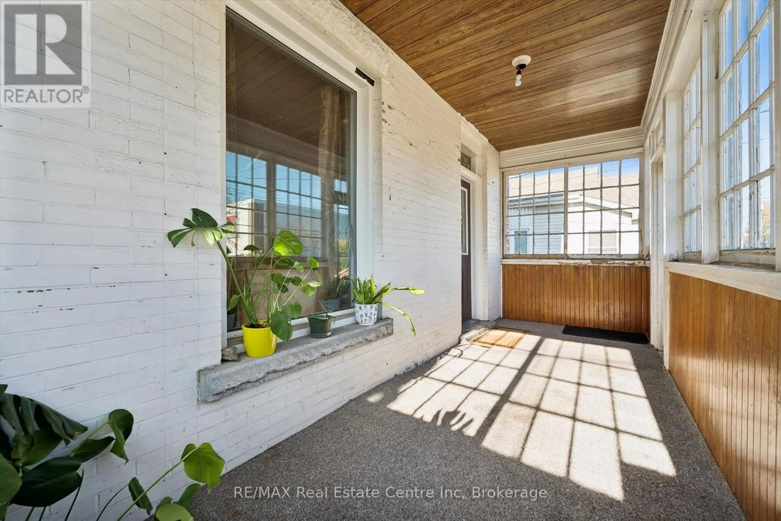 172 YORK ROAD