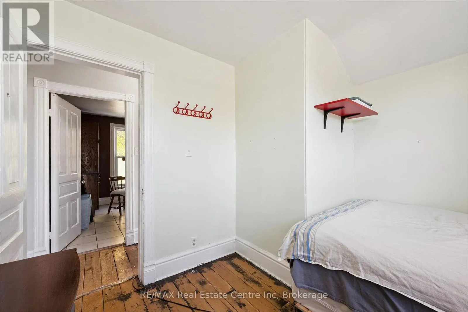 172 YORK ROAD