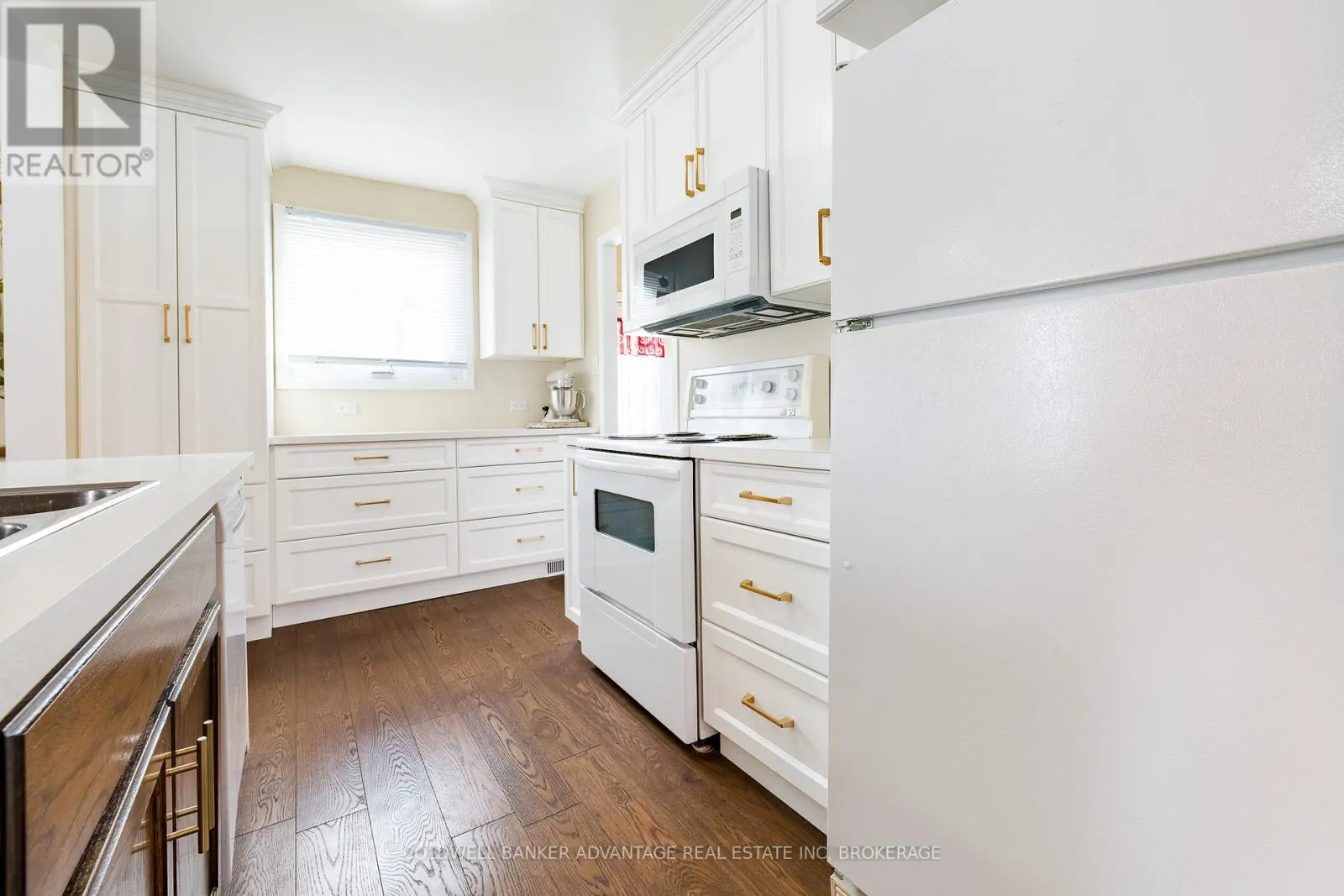 25 NEWLEAF CRESCENT