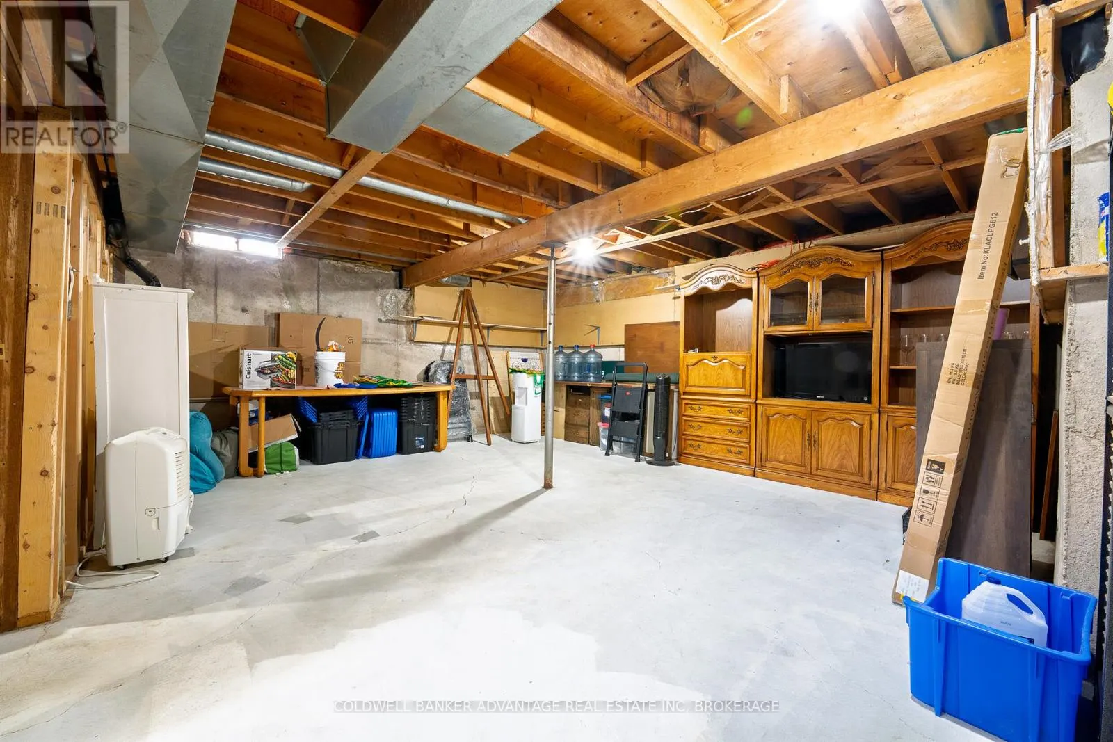 25 NEWLEAF CRESCENT
