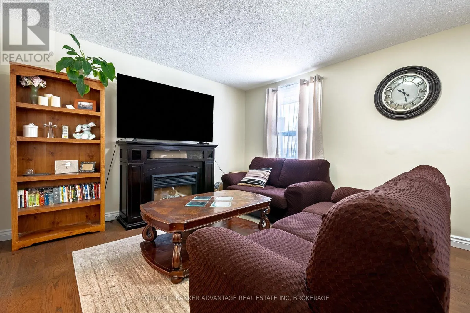 25 NEWLEAF CRESCENT