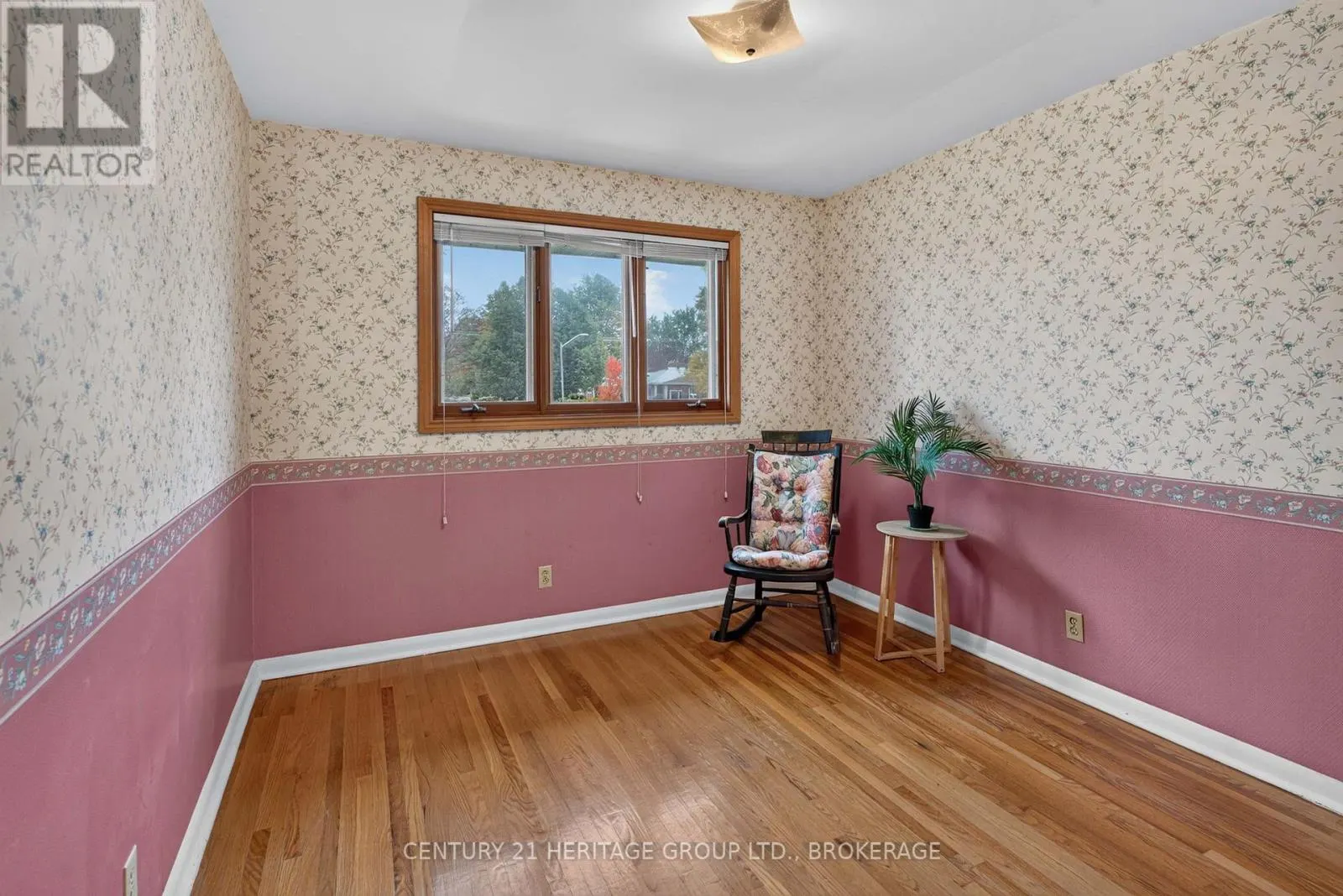 306 NORMAN ROGERS DRIVE