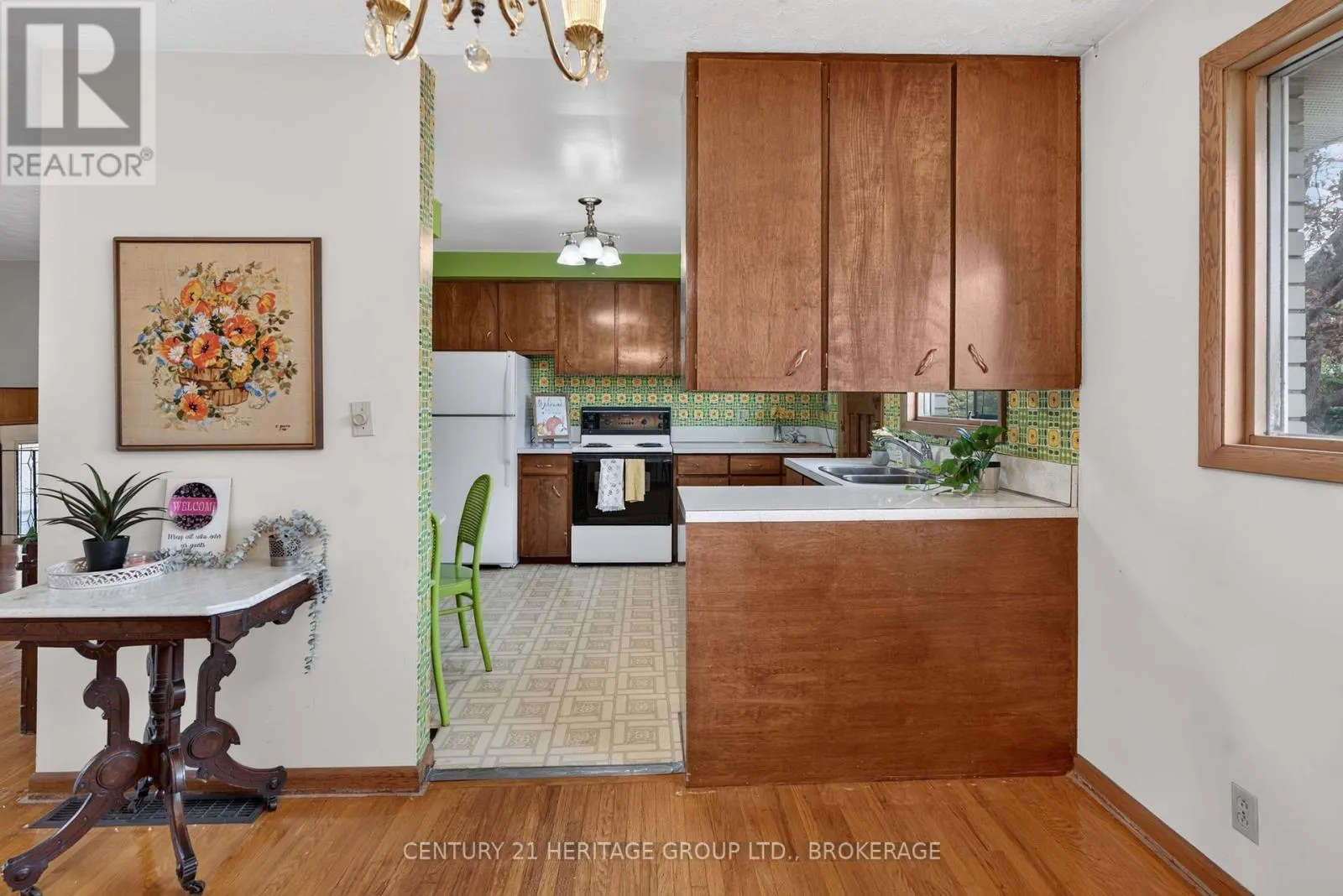 306 NORMAN ROGERS DRIVE