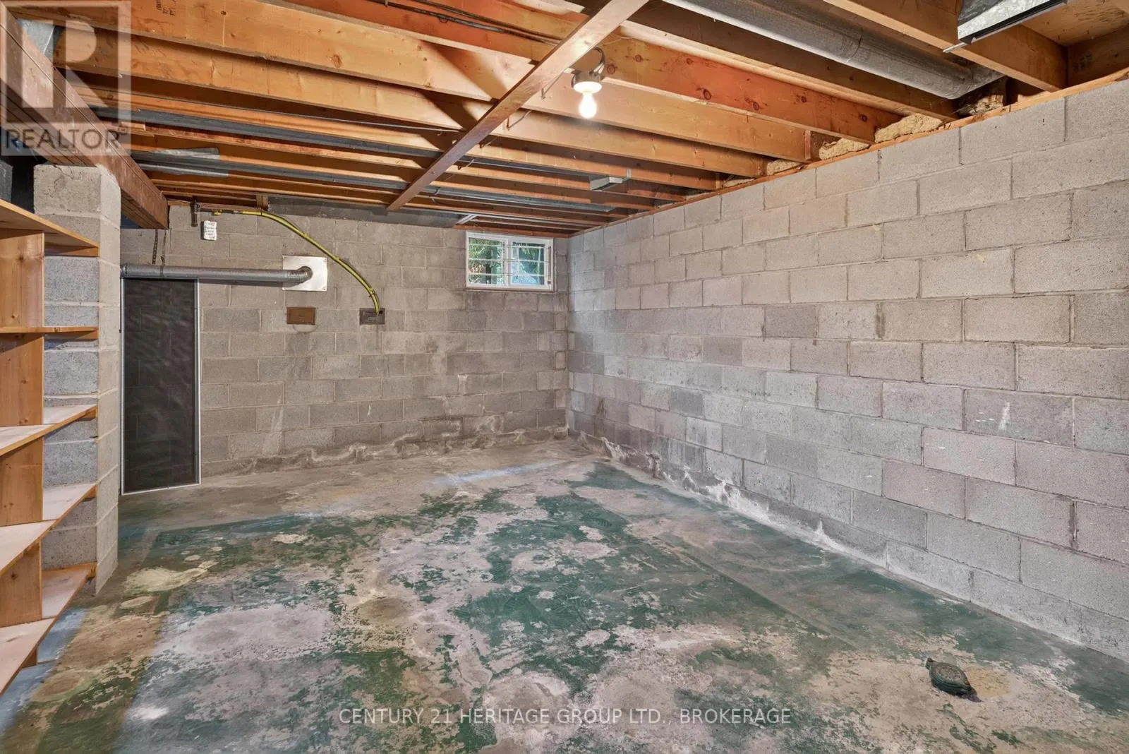 306 NORMAN ROGERS DRIVE
