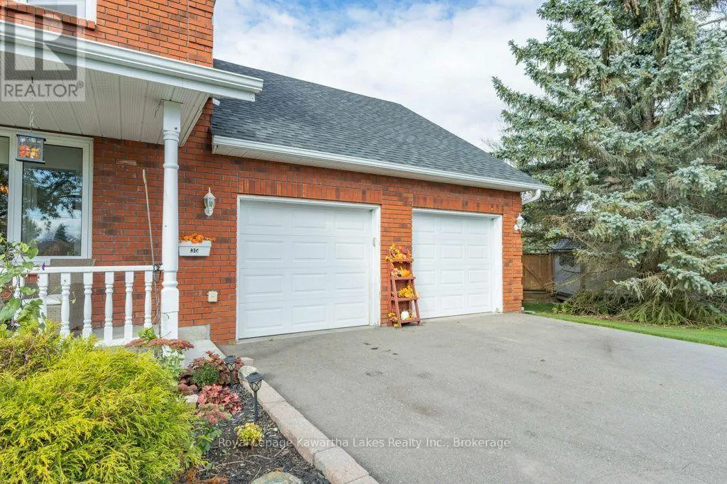 35 GRANT DRIVE