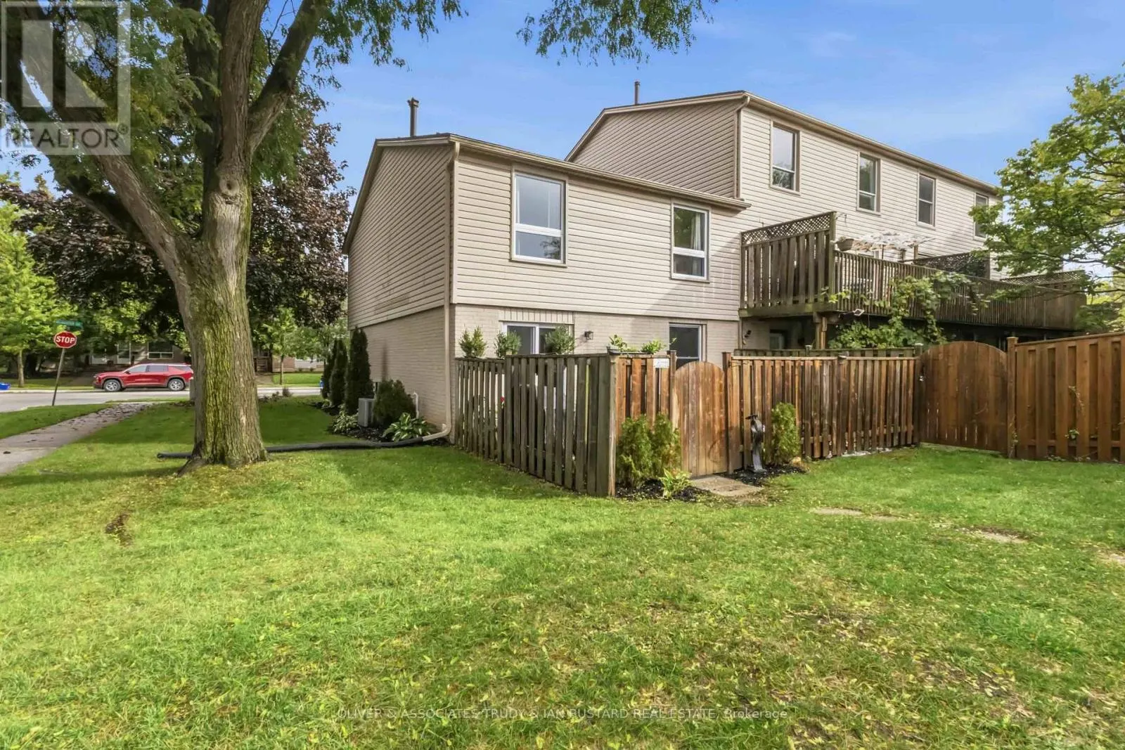 109 MCMASTER DRIVE E