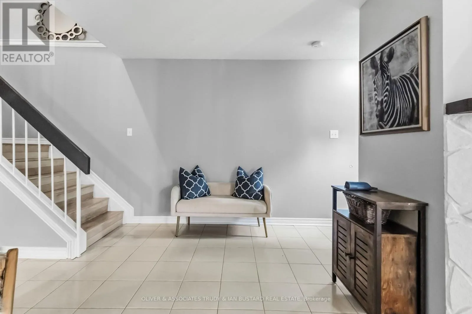 109 MCMASTER DRIVE E
