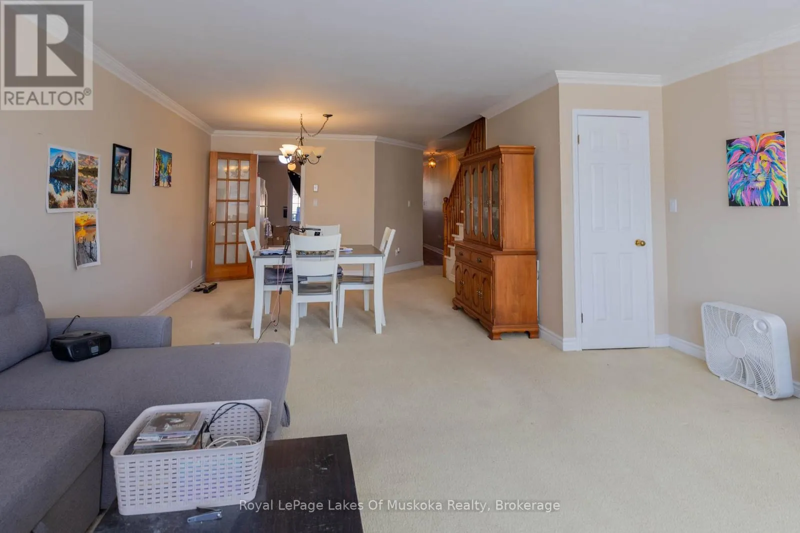 9 - 44 KING WILLIAM STREET #9
