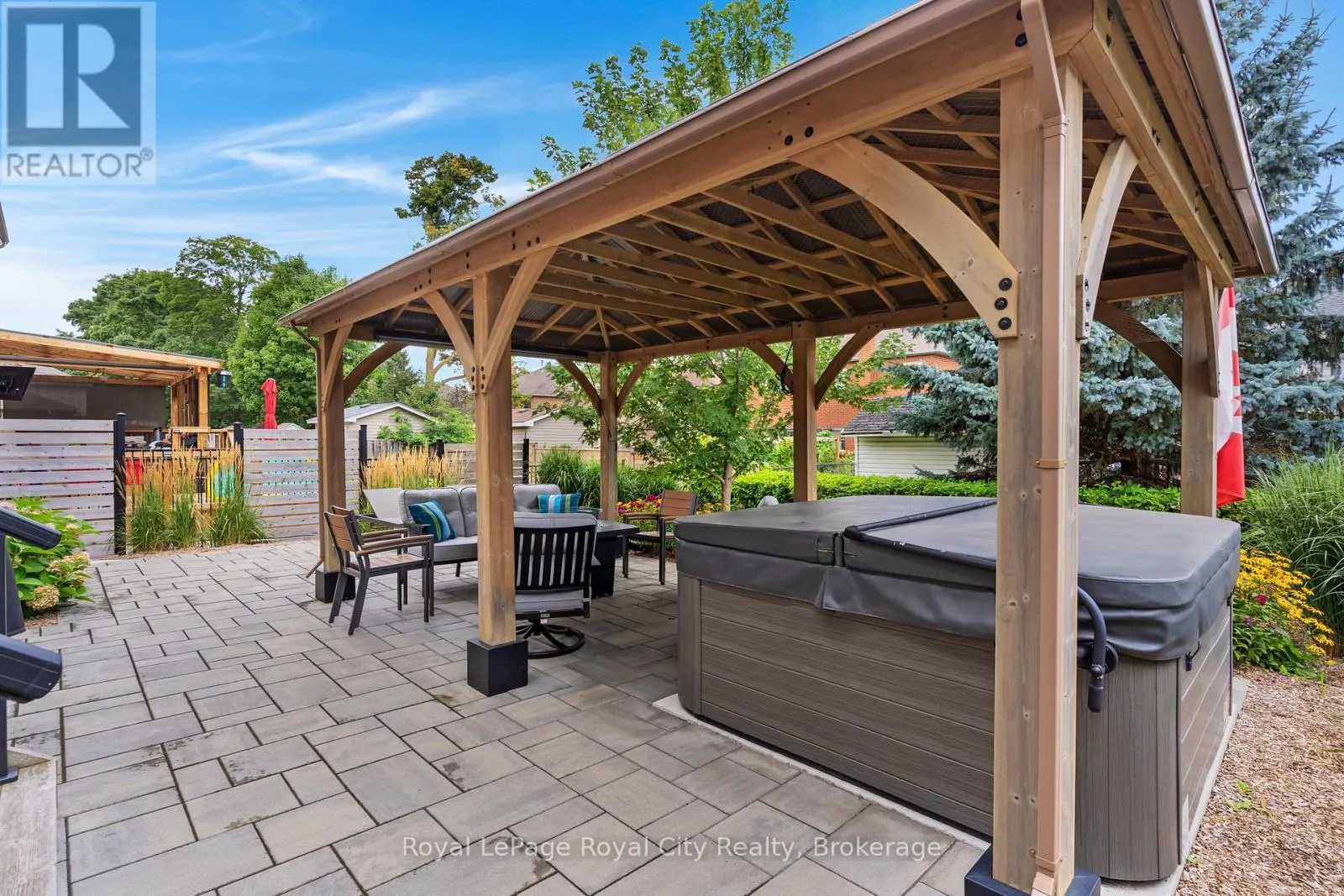 96 TIMBER CREEK CRESCENT