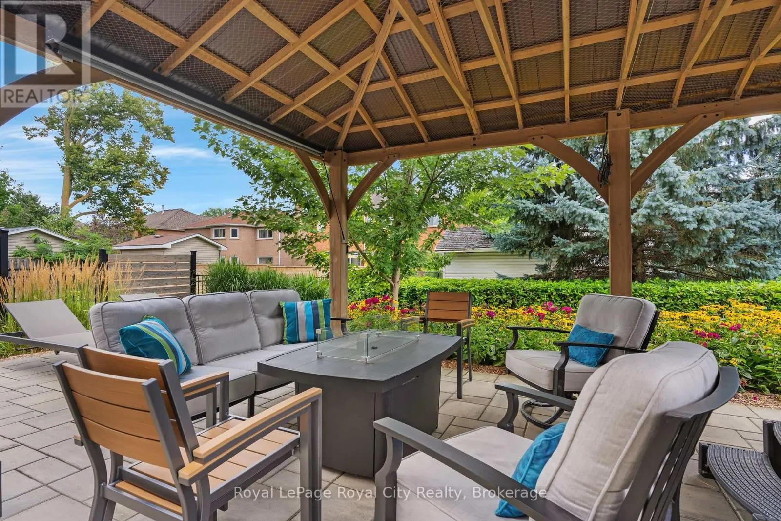 96 TIMBER CREEK CRESCENT