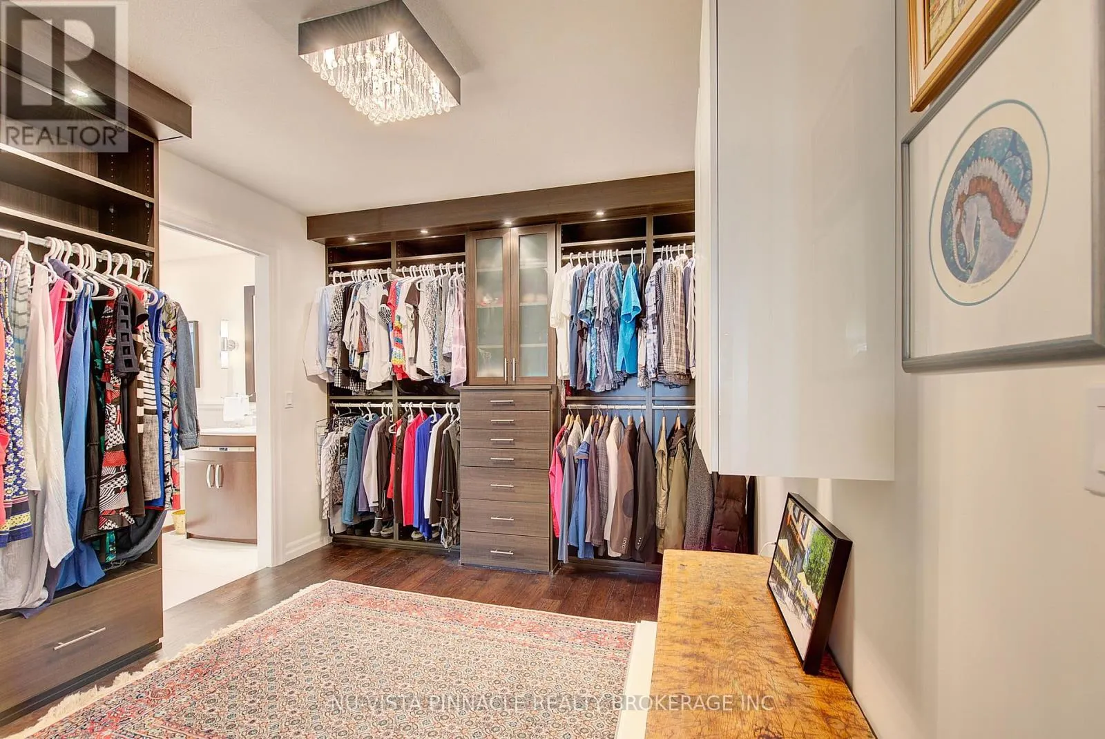 1203 - 250 PALL MALL STREET #1203